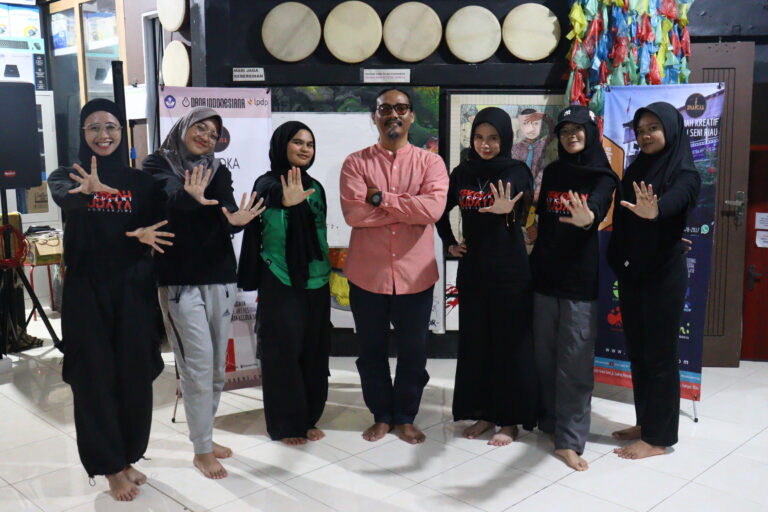 Sekolbud 12