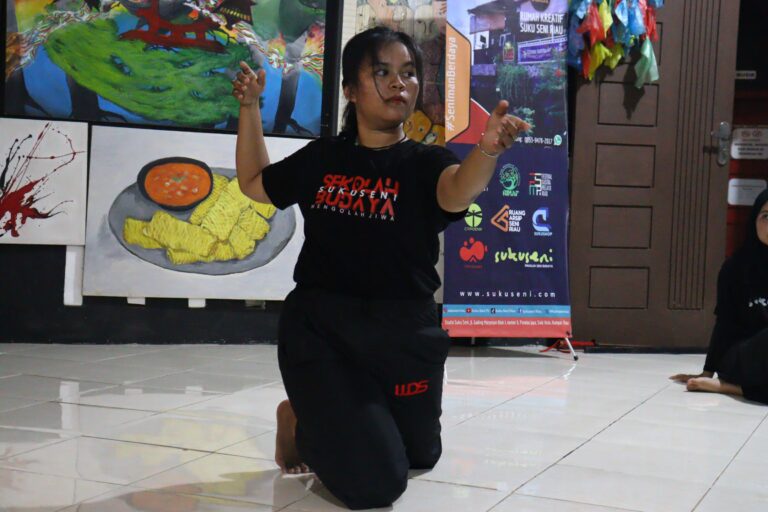 Sekolbud 18