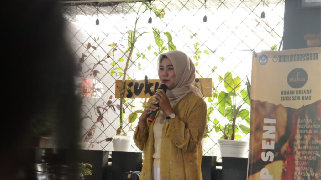 Workshop Seni Dana Indonesiana: Tata Rias dan Busana