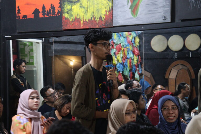 Kunjungan Badan Bahasa ke Suku Seni (15 Agustus 2025) 10