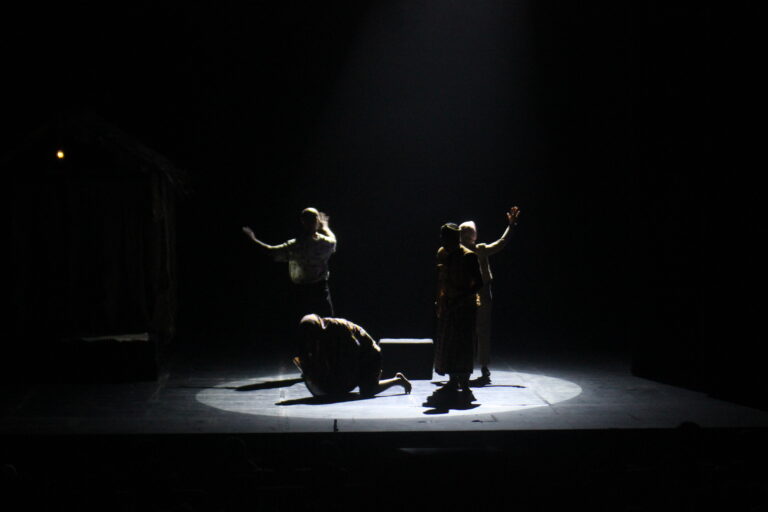 Suku Seni Pentaskan Panggil Aku Sakai Di TIM Jakarta 7