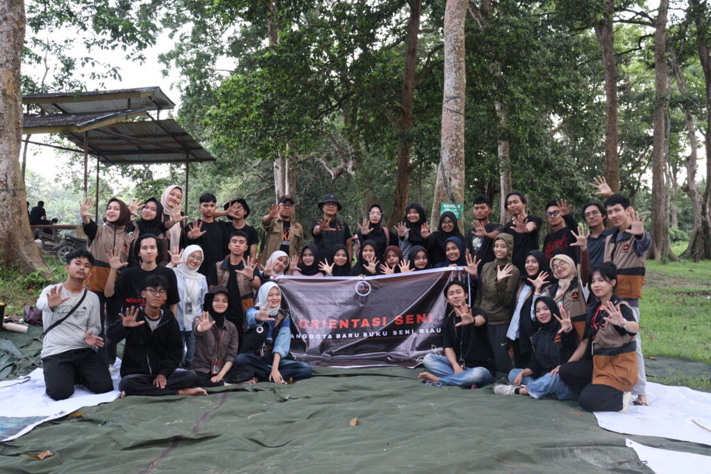 Orientasi Seni Anggota Baru Angkatan X Suku Seni Riau